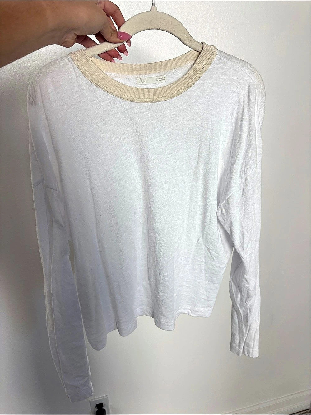 Zara White Long Sleeve Tee Size Medium